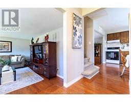 14 DALEVIEW CRESCENT - 6