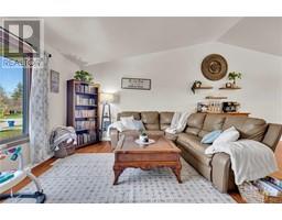 44 Richard STREET - 16