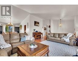 44 Richard STREET - 17