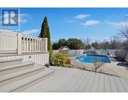 44 Richard STREET - 35