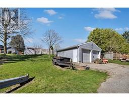 44 Richard STREET - 41