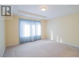 3 Crocus COURT - 12
