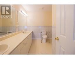 3 Crocus COURT - 15