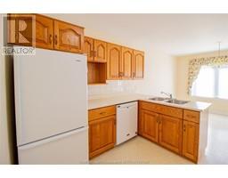 3 Crocus COURT - 22