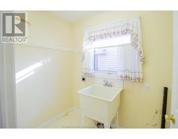 3 Crocus COURT - 27