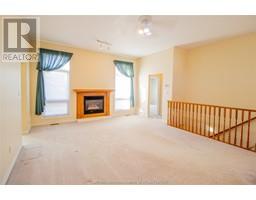 3 Crocus COURT - 9