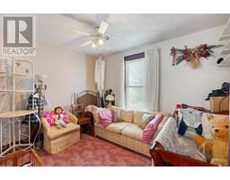 22912 Merlin ROAD - 19