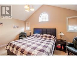 75 Cartier PLACE - 12
