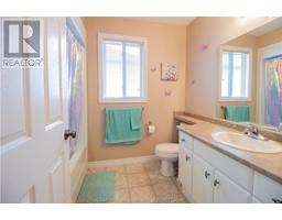 75 Cartier PLACE - 15