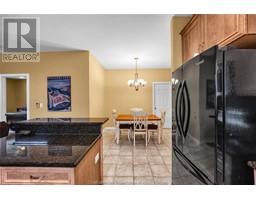 13 Hamlet COURT - 27