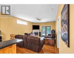 13 Hamlet COURT - 50