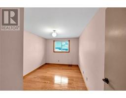 109 Woods STREET - 13