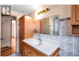 109 Woods STREET - 16