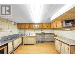 109 Woods STREET - 26