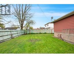 109 Woods STREET - 32