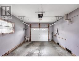 109 Woods STREET - 34