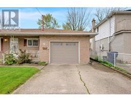 109 Woods STREET - 4