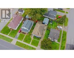 39 Lorne AVENUE - 42