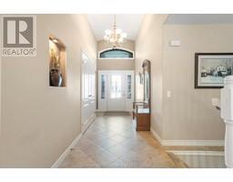 24 VALENCIA DRIVE - 16
