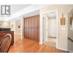 24 VALENCIA DRIVE - 20