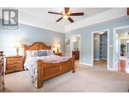 24 VALENCIA DRIVE - 27