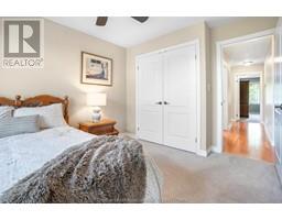 24 VALENCIA DRIVE - 32