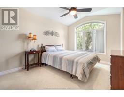 24 VALENCIA DRIVE - 33