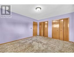 110 Cresent LANE - 26