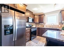 235 Bristol DRIVE - 12