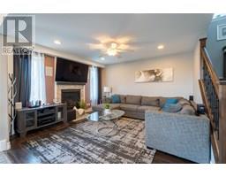 235 Bristol DRIVE - 16