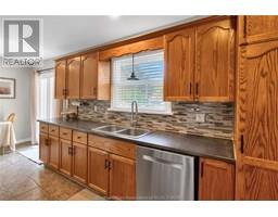 38 Burton AVENUE - 15