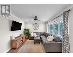38 Burton AVENUE - 7