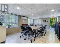 10 Van Allen AVENUE UnitNo. 703 - 22