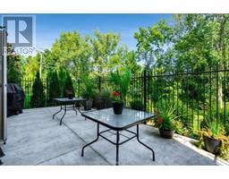 10 Van Allen AVENUE UnitNo. 703 - 24