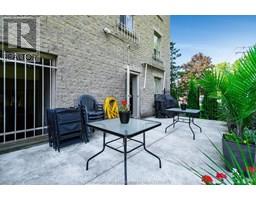 10 Van Allen AVENUE UnitNo. 703 - 25