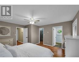 25619 Meadowbrook LANE - 23
