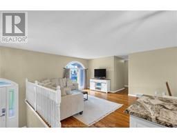 25619 Meadowbrook LANE - 8