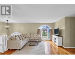 25619 Meadowbrook LANE - 9