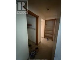 31 Dufferin Ave AVENUE - 40