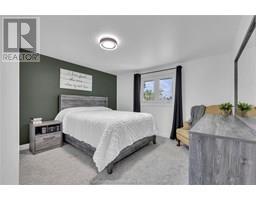 18 Campbell STREET - 21