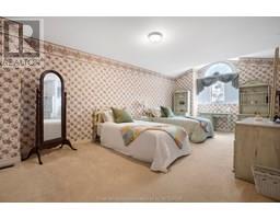 47 Norway Maple DRIVE - 30
