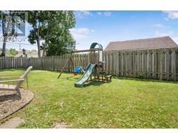 252 Selkirk STREET - 37
