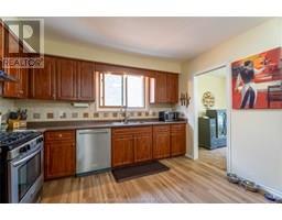12 Sioux DRIVE - 14