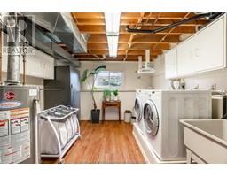 35 Monarch DRIVE - 30