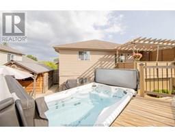 55 Birchwood STREET - 32