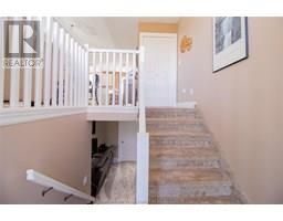 55 Birchwood STREET - 5