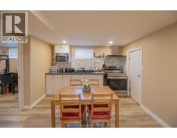 32 Simonton DRIVE - 21