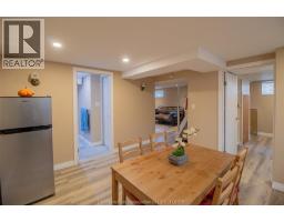 32 Simonton DRIVE - 24