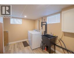 32 Simonton DRIVE - 32