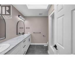 75 NORWAY MAPLE DRIVE - 34